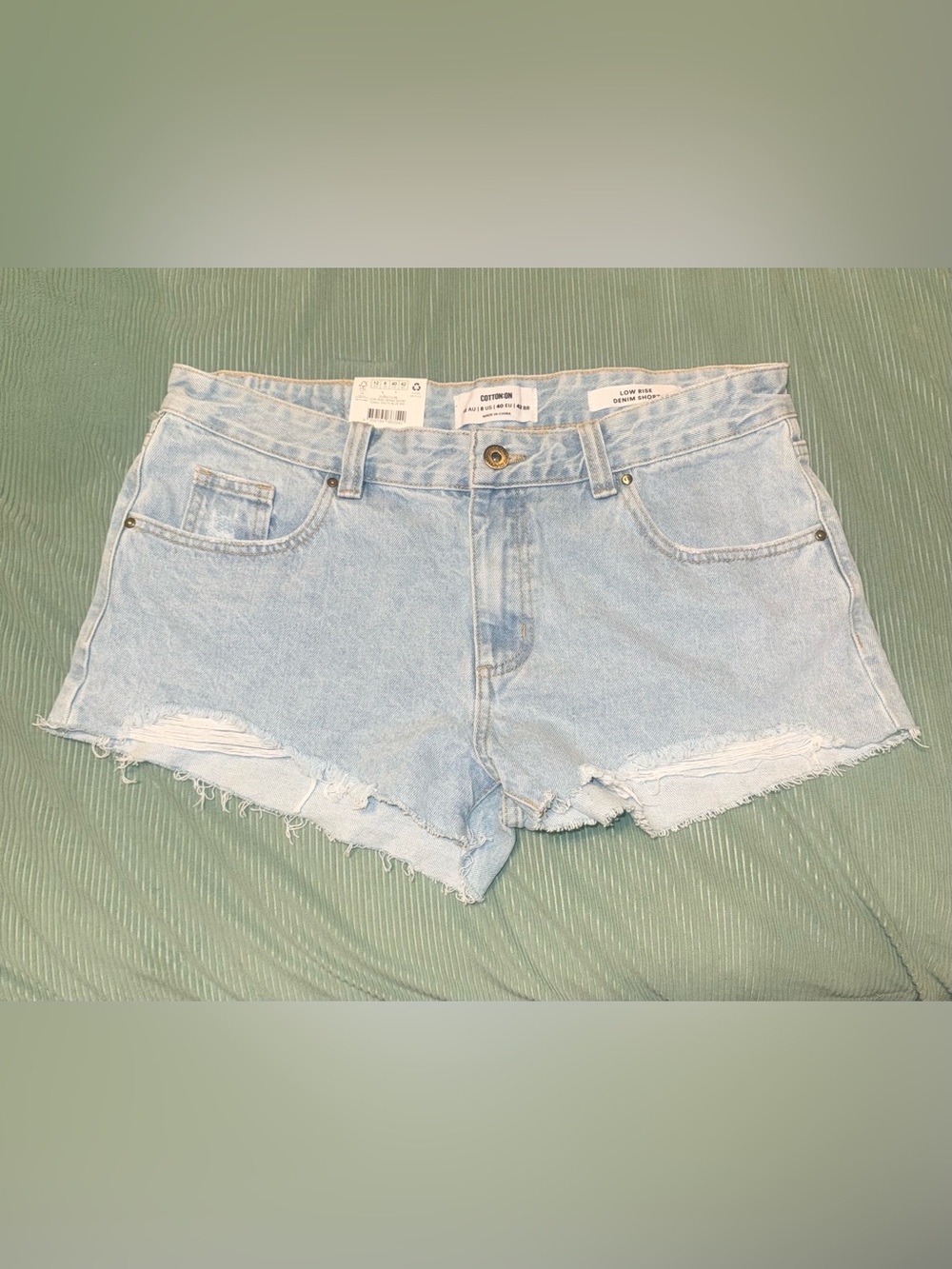 🆕 Cotton On Light Blue Distressed Low Rise Denim Shorts - 8